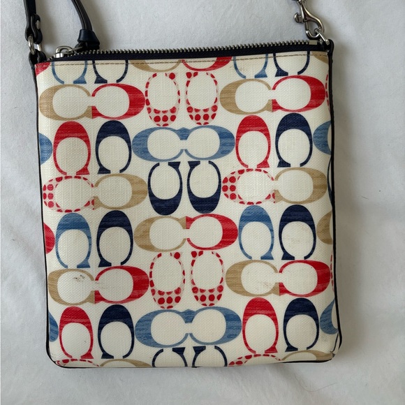 Coach crossbody - Picture 3 of 3